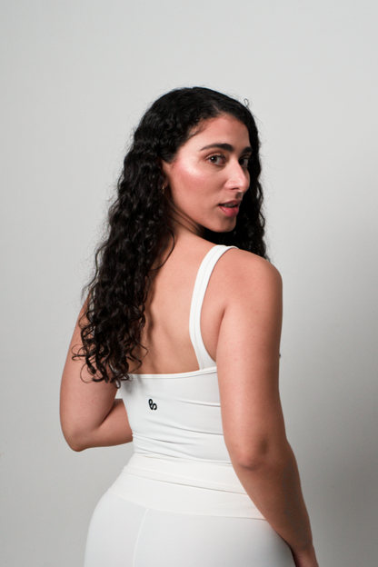 Top Naia White