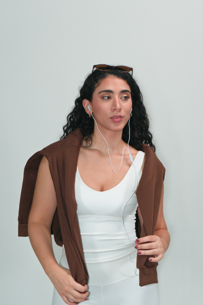 Top Naia White